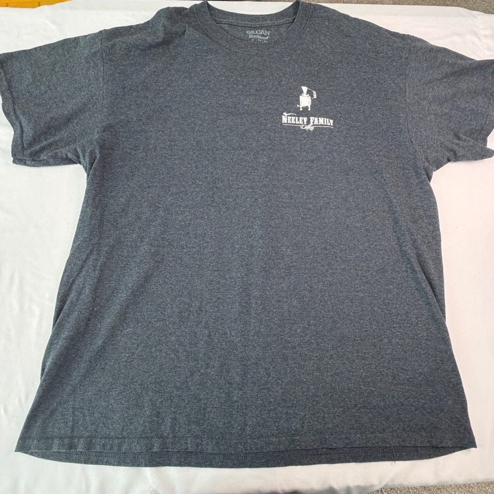 Gildan Neeley Family Distillery Bourbon T-Shirt Mens XL Grey It Wasnt Me Graphic